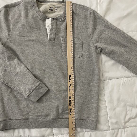 Flint and Tinder Henley Sweater Mens Medium Heather Gray Pocket Outdoor Comfort - Picture 6 of 7